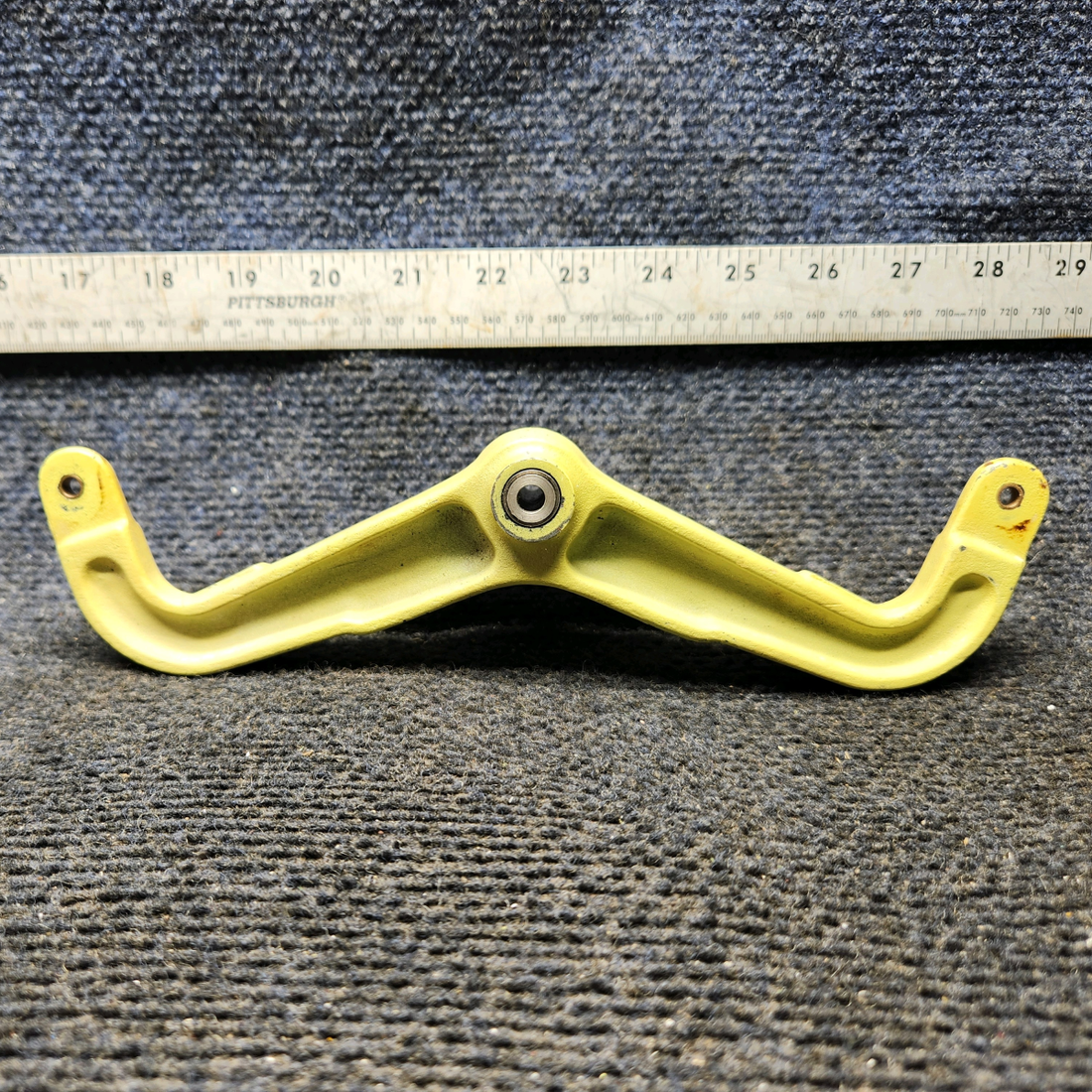 Used aircraft parts for sale, 169-524020-3 Beechcraft C23 SUNDOWNER Aileron Control Arm - LH or RH