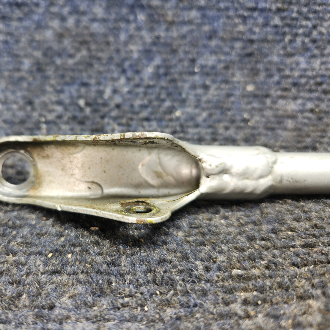 Used aircraft parts for sale, 45-815003-3 Beechcraft 35-33 Landing Gear Door Actuator Assembly - RH