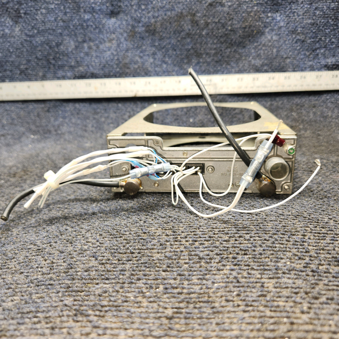 Used aircraft parts for sale, 069-1024-00 Bendix King KX 155 Beechcraft C23 SUNDOWNER NAV/COM with Glideslope – 14V, Rack & Connector