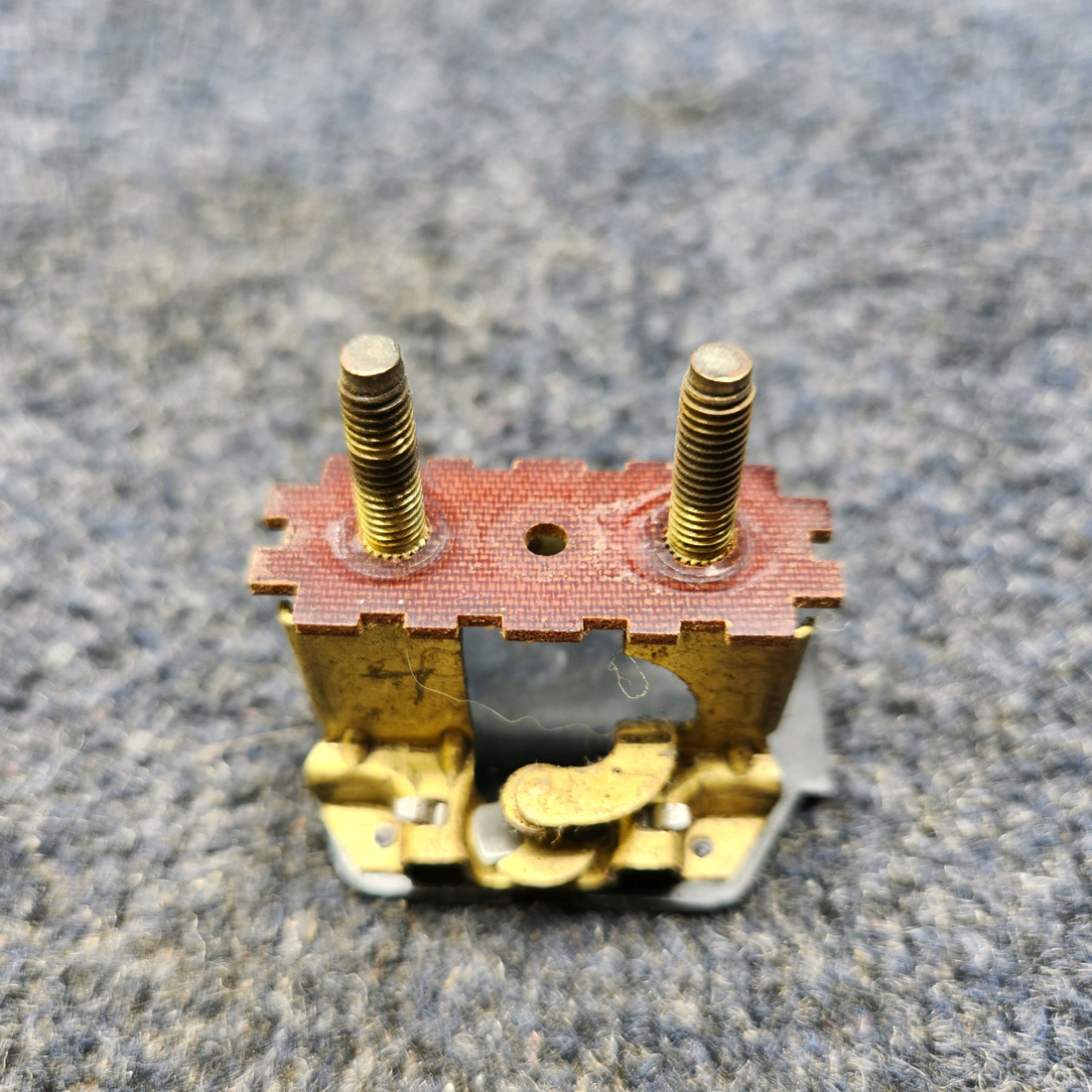 Used aircraft parts for sale, 1501751 BEECHCRAFT F35 AMPERES INDICATOR PRICE PER EACH.