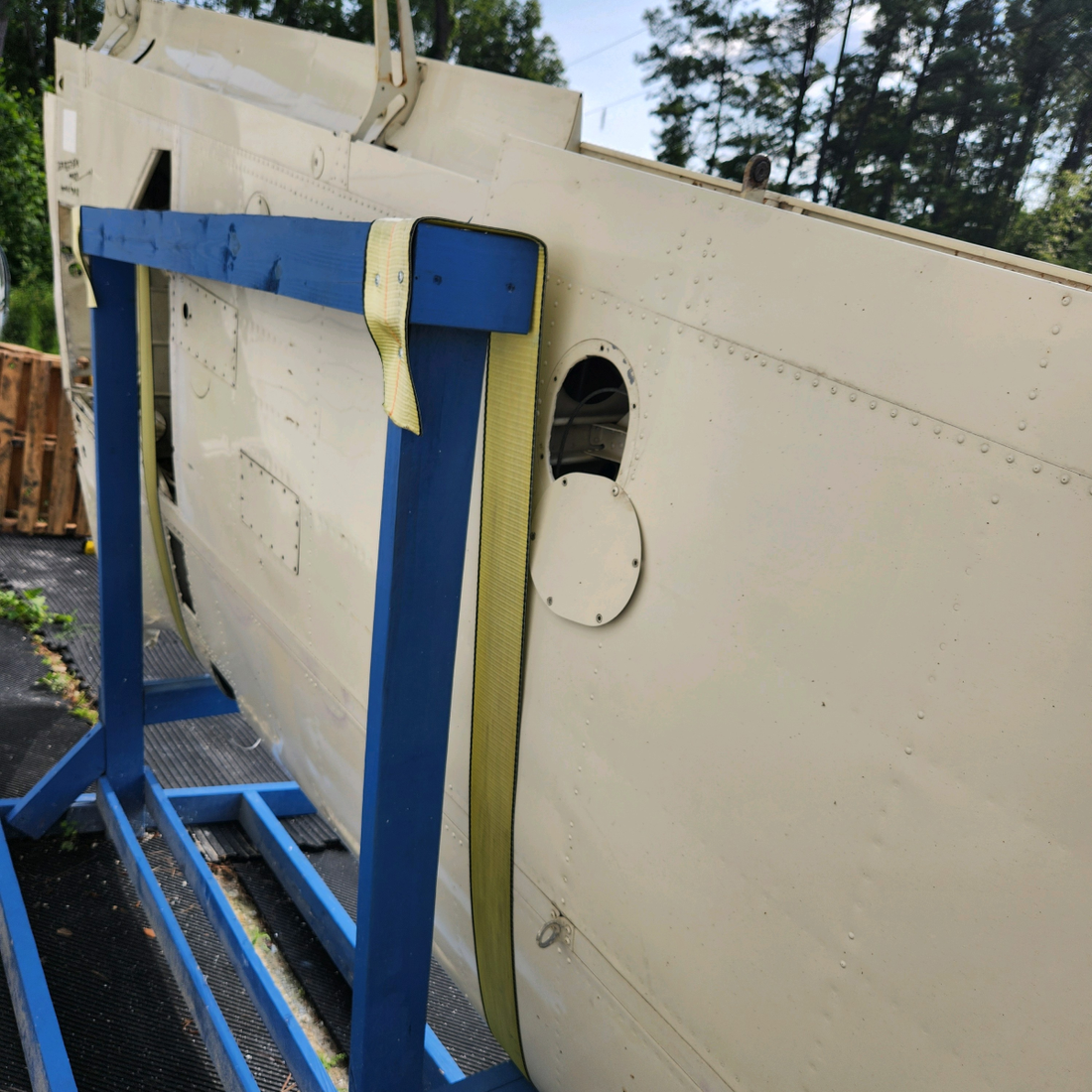 Used aircraft parts for sale, 35-115300 SA331 BEECHCRAFT F35 RH WING ASSEMBLY-OR IS SOLD IN PARTS