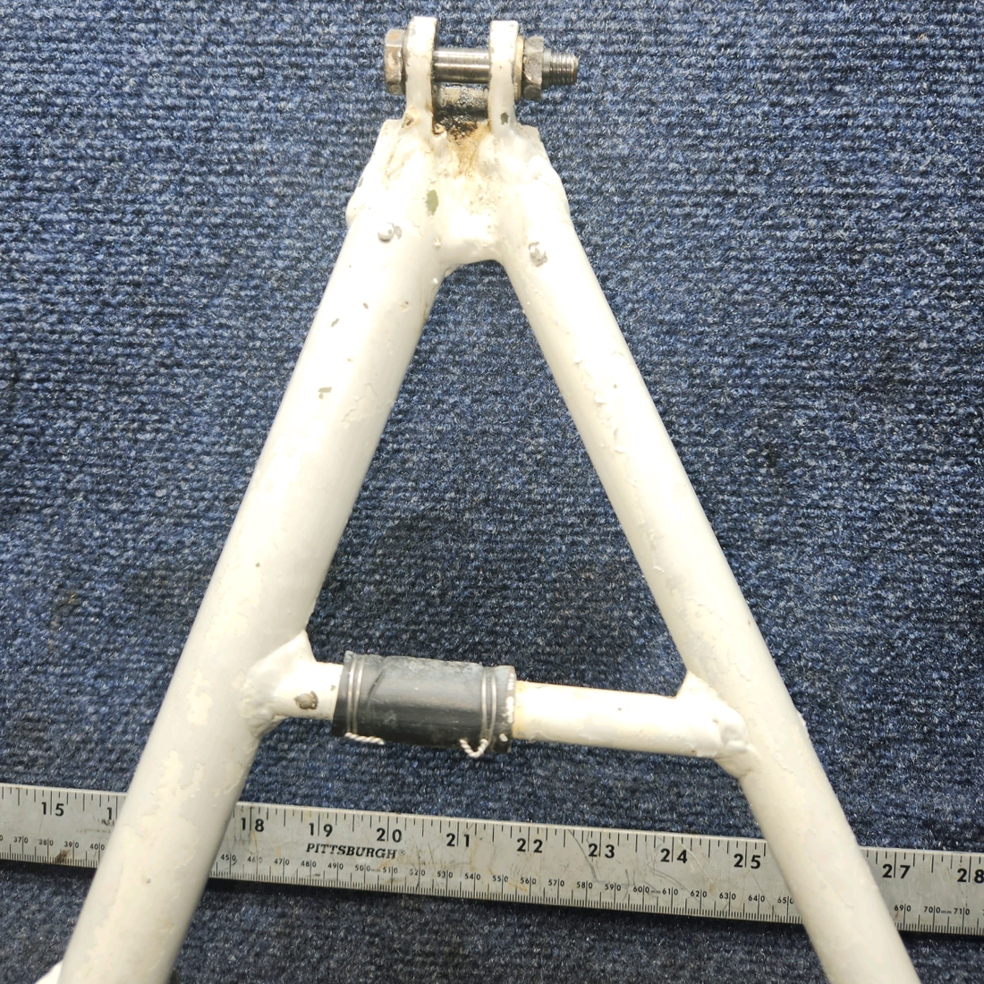 Used aircraft parts for sale, 002-820016-31 BEECHCRAFT 95-55B AFT Nose Gear Drag Brace Assy