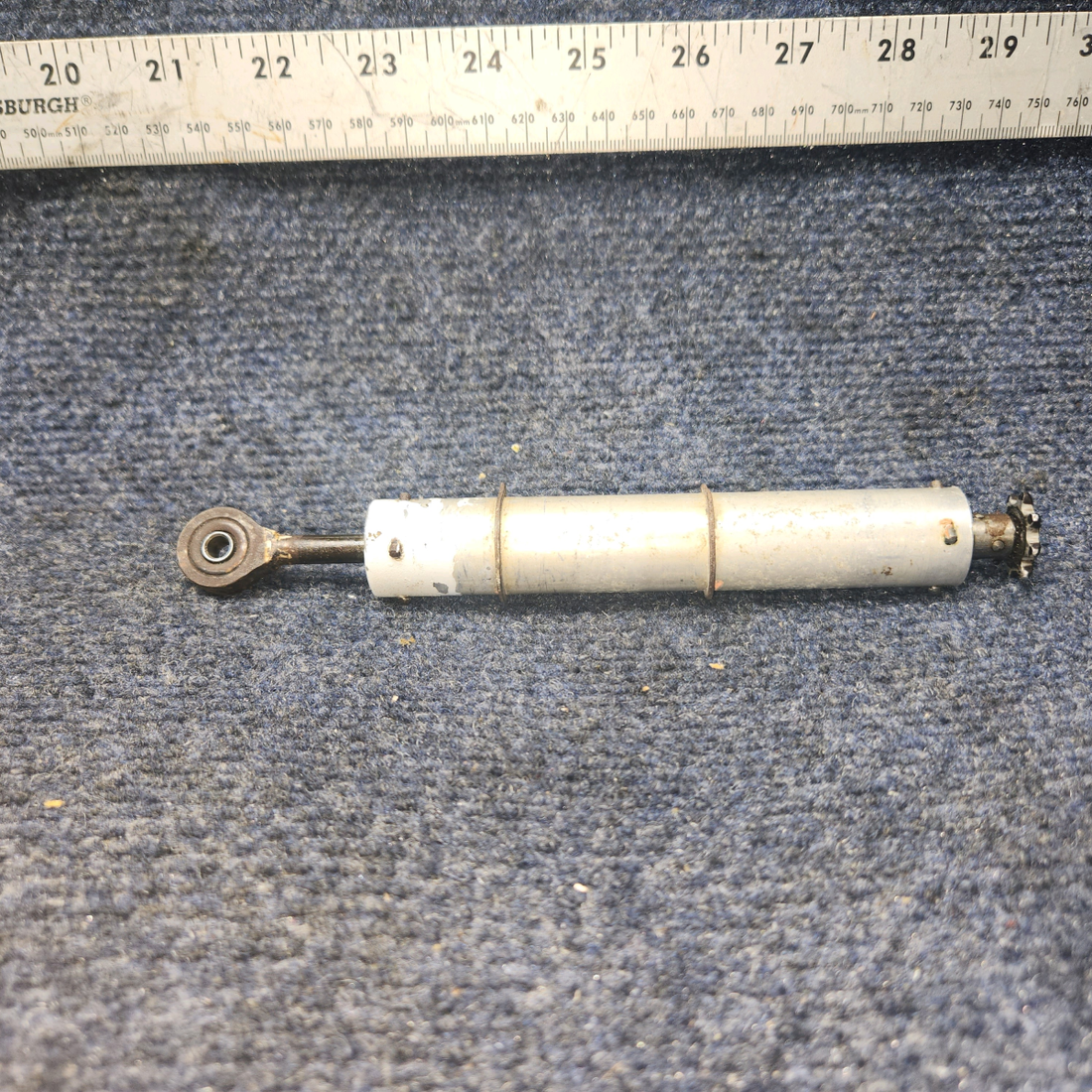 Used aircraft parts for sale, 1260074-1 Cessna 172RG Trim Tab Actuator