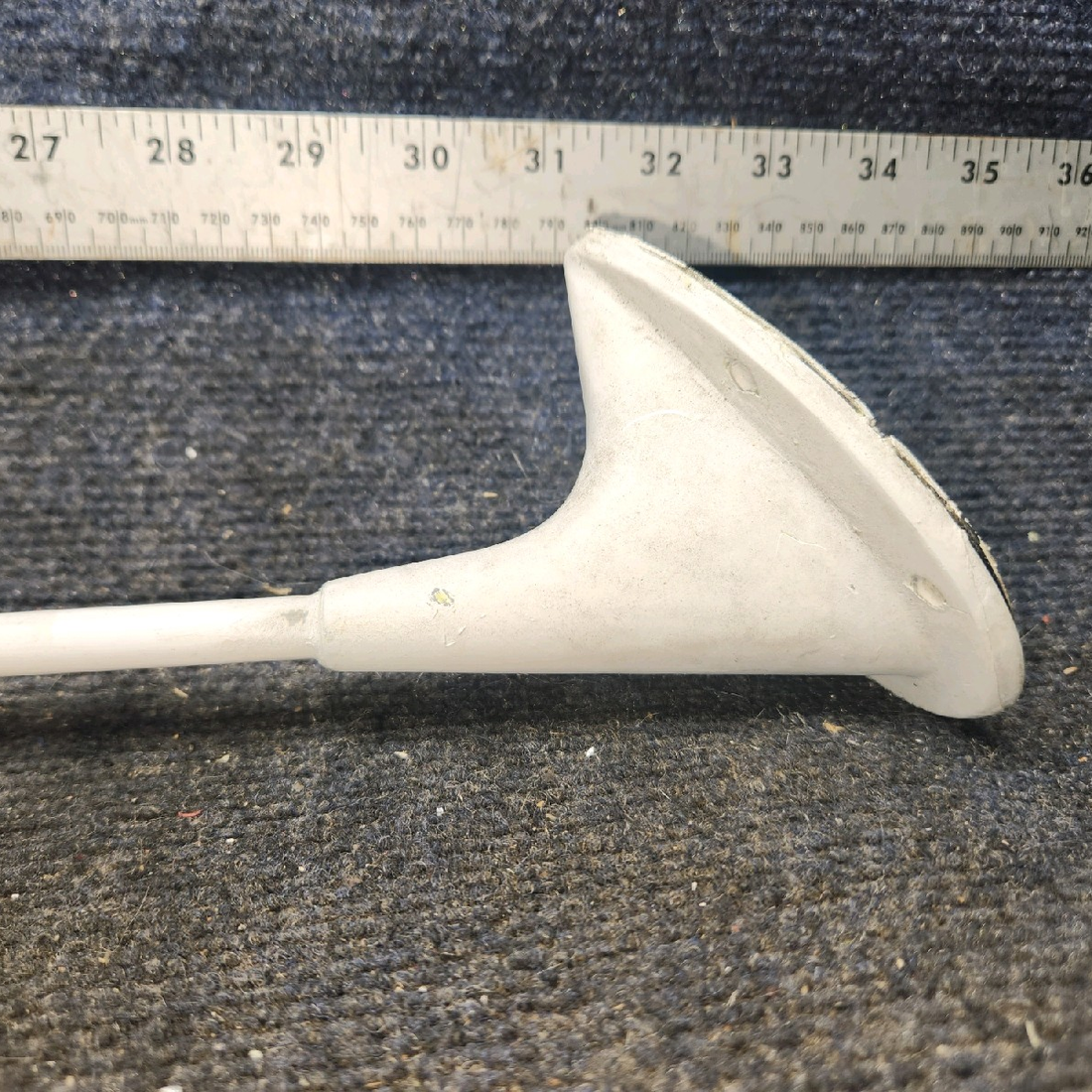 Used aircraft parts for sale, AV-10 RA Miller piper PA-28-181 VHF Communication Antenna