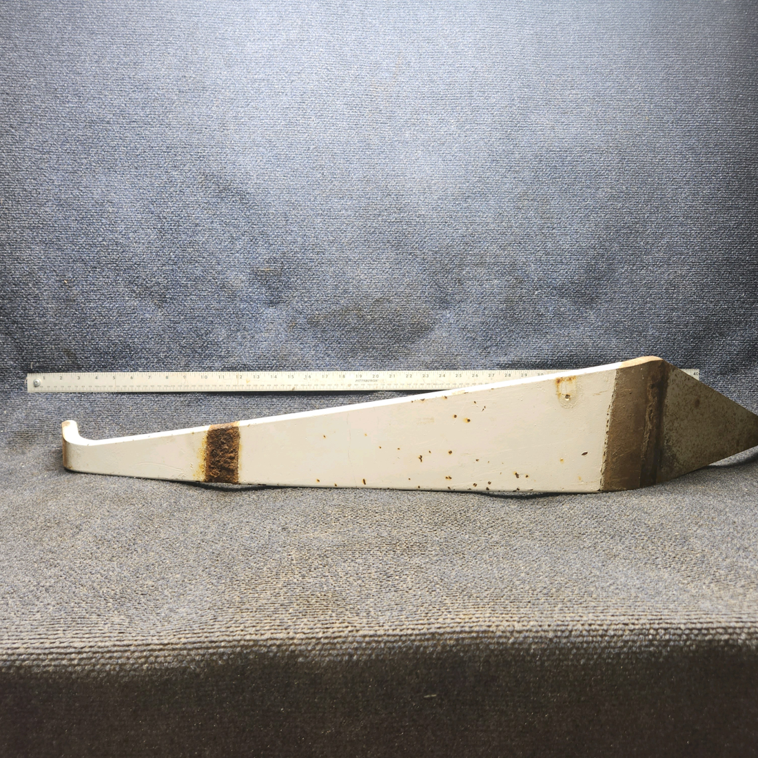 Used aircraft parts for sale, 0541158-4 Cessna C175 Spring Main Landing Gear - RH