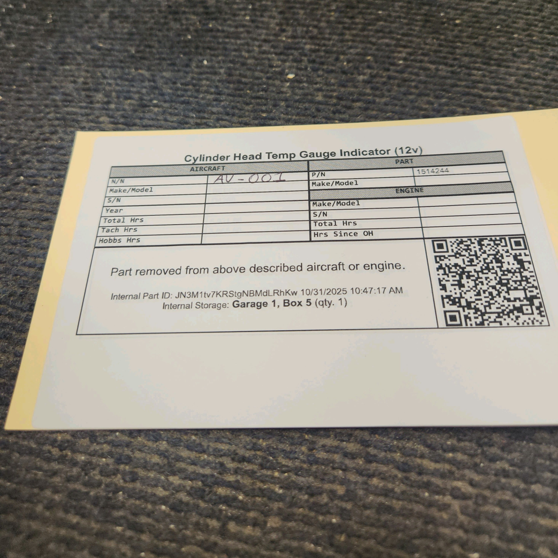 Used aircraft parts for sale, 1514244 Beechcraft Cylinder Head Temp Gauge Indicator (12v)