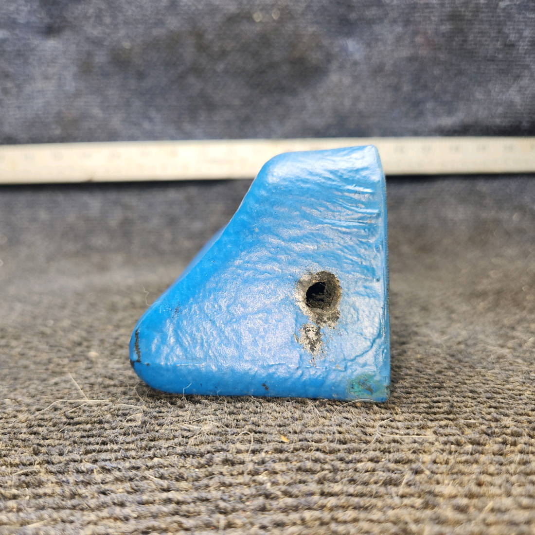 Used aircraft parts for sale, 0715039-4 cessna 172N Cabin Door Armrest Assembly – RH