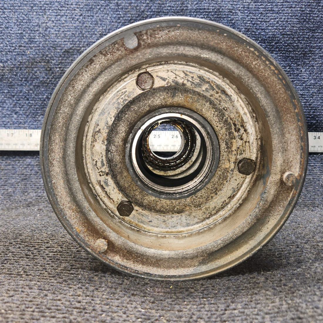 Used aircraft parts for sale, 40-86 Cleveland Cessna 172F 6.00-6 Main Wheel Assembly