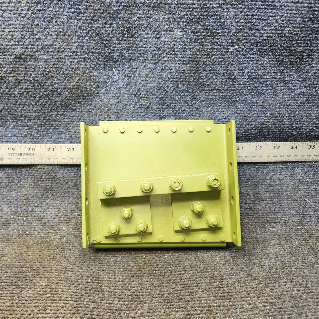 Used aircraft parts for sale, 0713495-22 Cessna C180/185 Main Landing Gear Inboard Bracket Assembly - RH