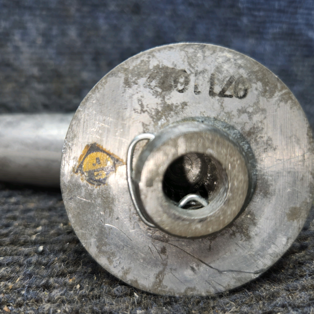 Used aircraft parts for sale, 0711027-1 Cessna 172 Inside Cabin Door Handle LH or RH