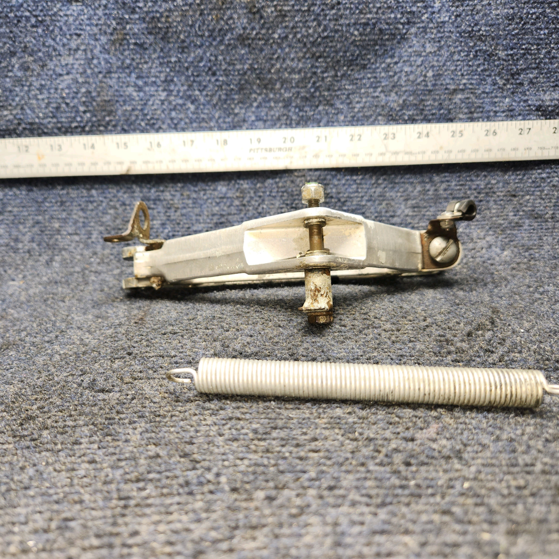 Used aircraft parts for sale, 20767-000 PIPER PA-24-250 Main Gear Link Assembly