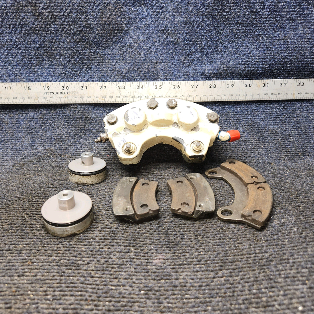 Used aircraft parts for sale, 36-8001-9 Cleveland BEECHCRAFT F35 30-54 Bake Caliper Assembly