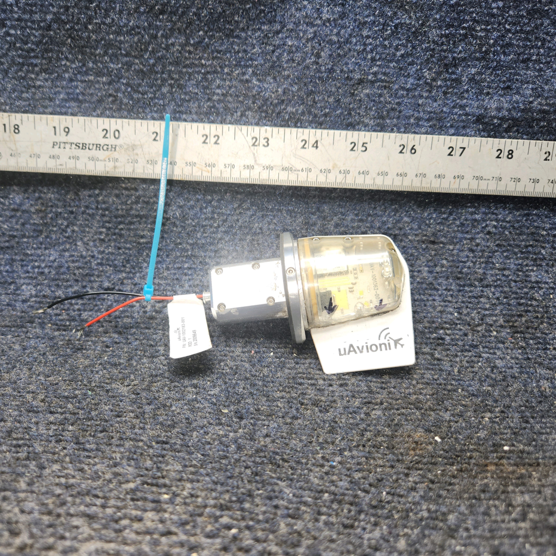 Used aircraft parts for sale, UAV-1002183-001 uAvioni TailBeacon Piper PA28-140 LED TAILBEACON WAAS, GPS, ADS-B LIGHT (14, 28V)