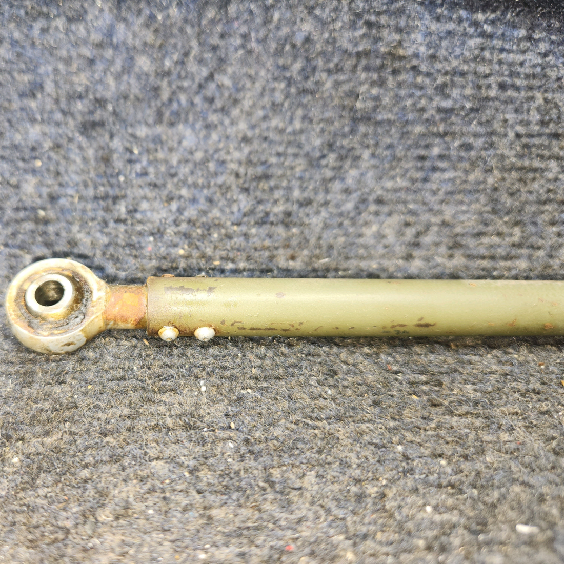 Used aircraft parts for sale, 0760634-1 Cessna 182G Elevator Control Tube Assembly