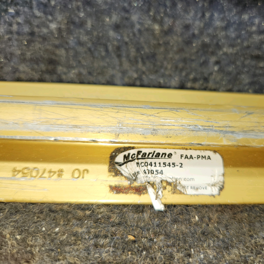 Used aircraft parts for sale, MC0411545-2 cessna 150G Inboard Seat Rail
