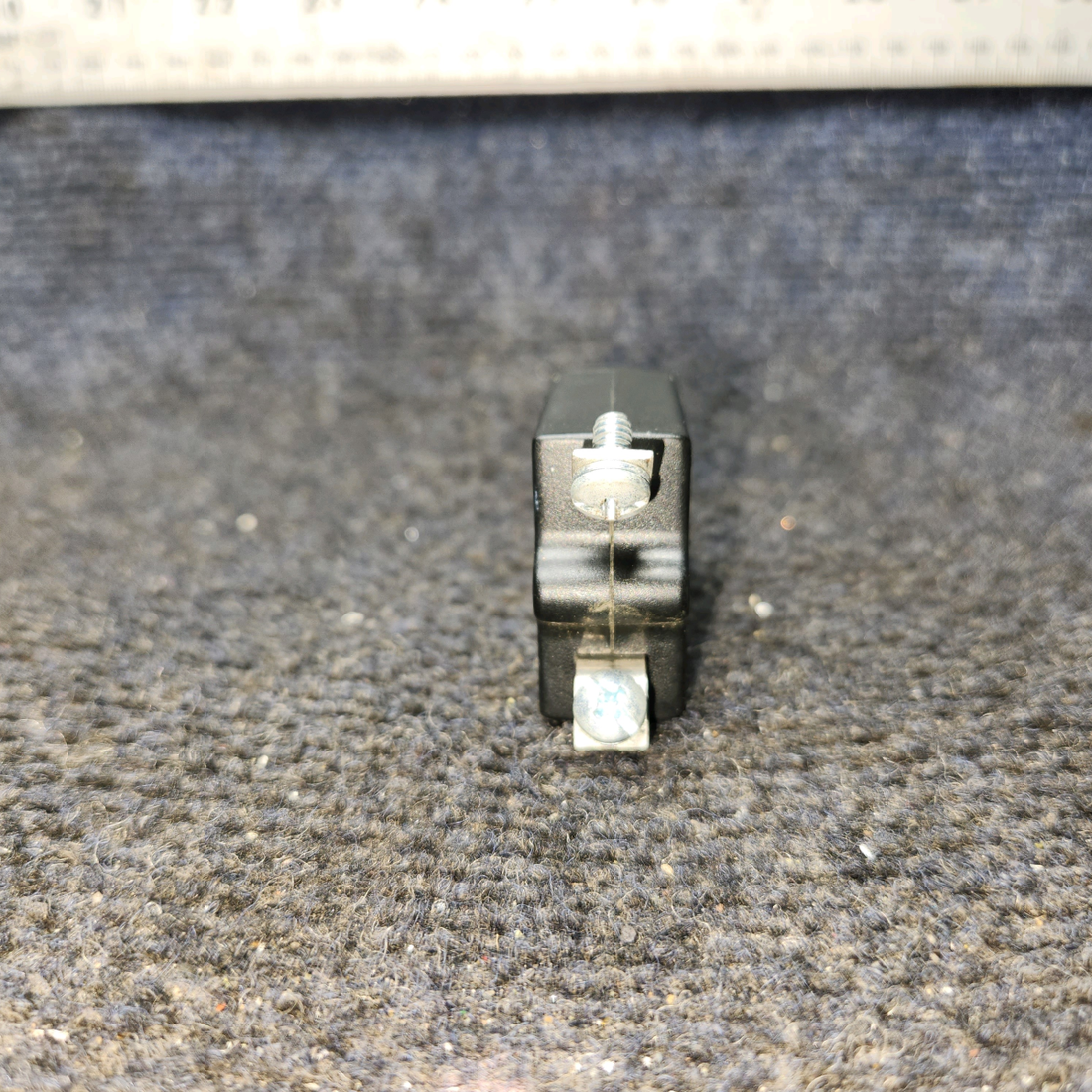 Used aircraft parts for sale, W31X2M1G40 Tyco Electronics W31 Series PIPER PA-24-250 Circuit  Breaker - 40 Amps