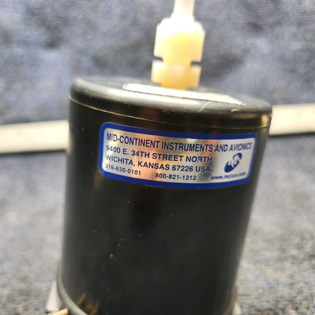 Used aircraft parts for sale, 5934P-3 United Instruments Beechcraft A24R Altimeter Indicator (Code: A.83)Manufactured Sep/17