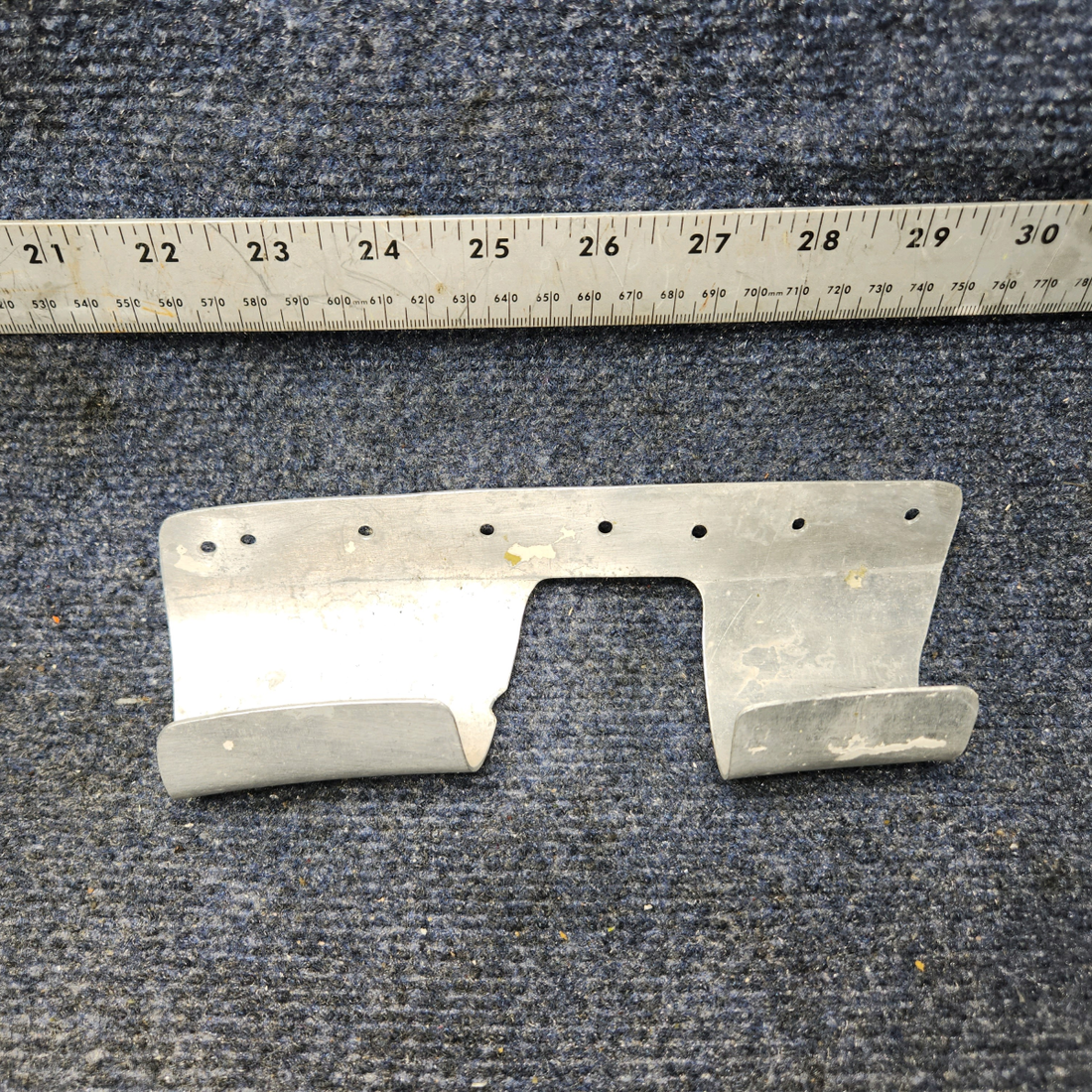 Used aircraft parts for sale, 2452019-1 Cessna 172RG Cowl Flap Ramp L/H