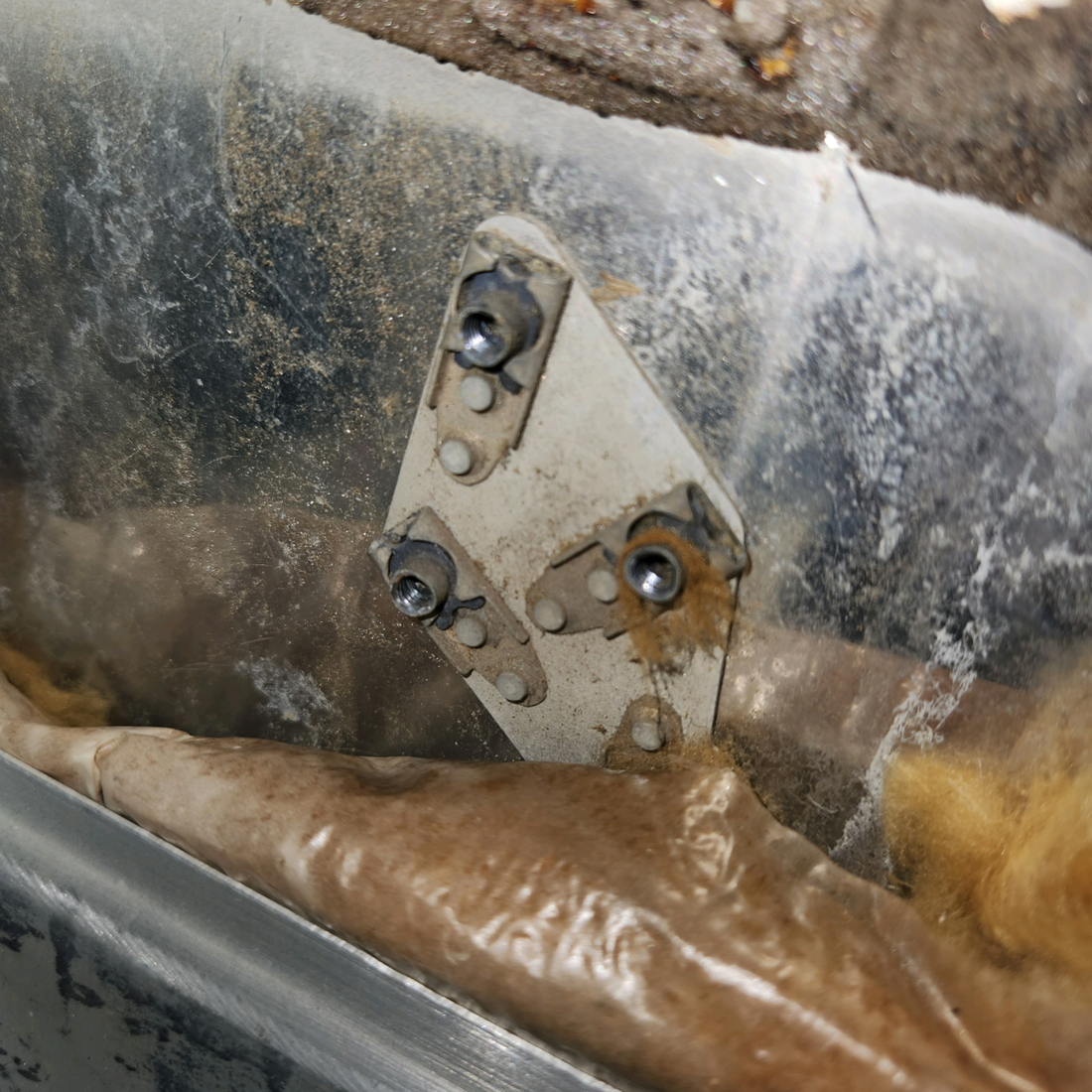 Used aircraft parts for sale, 79545-000 Piper PA28-140 Cabin Door Assy - No Hinges