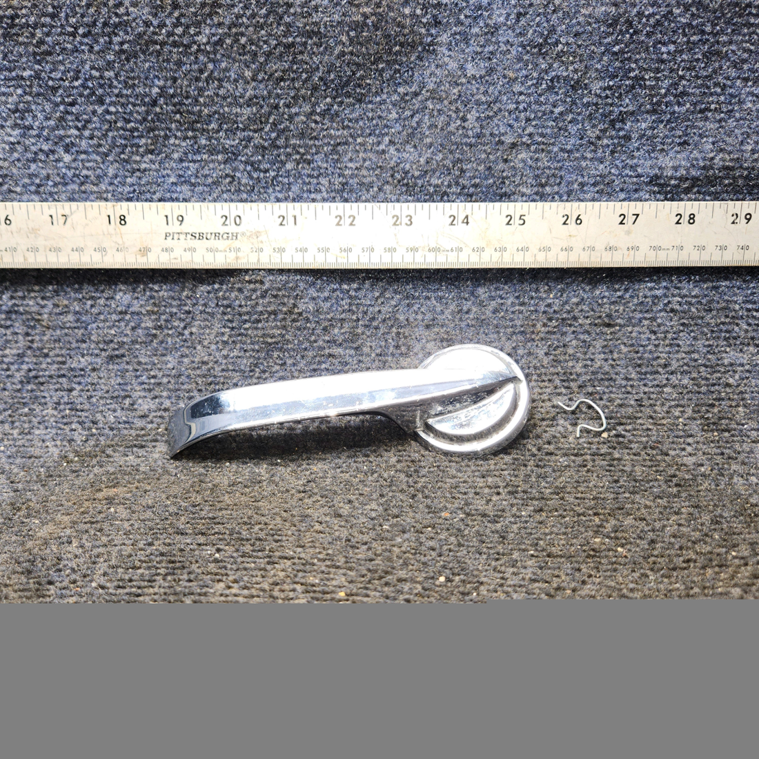 Used aircraft parts for sale, 0711027-1 Cessna 172 Inside Cabin Door Handle LH or RH