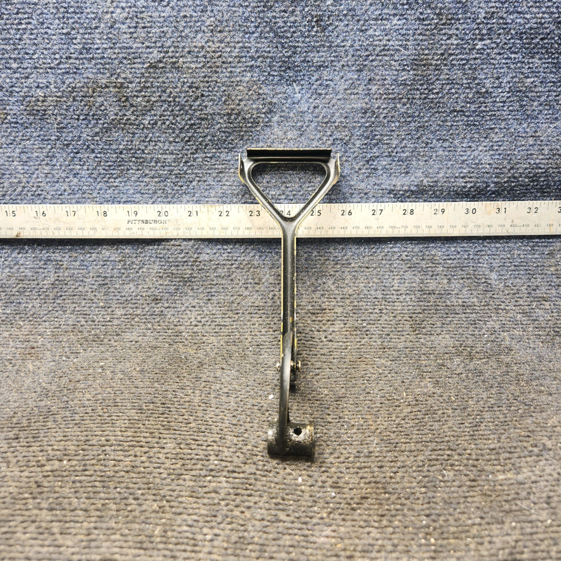 Used aircraft parts for sale, 2260122-1, 0411564-3 cessna 172N Link Assembly with Bellcrank