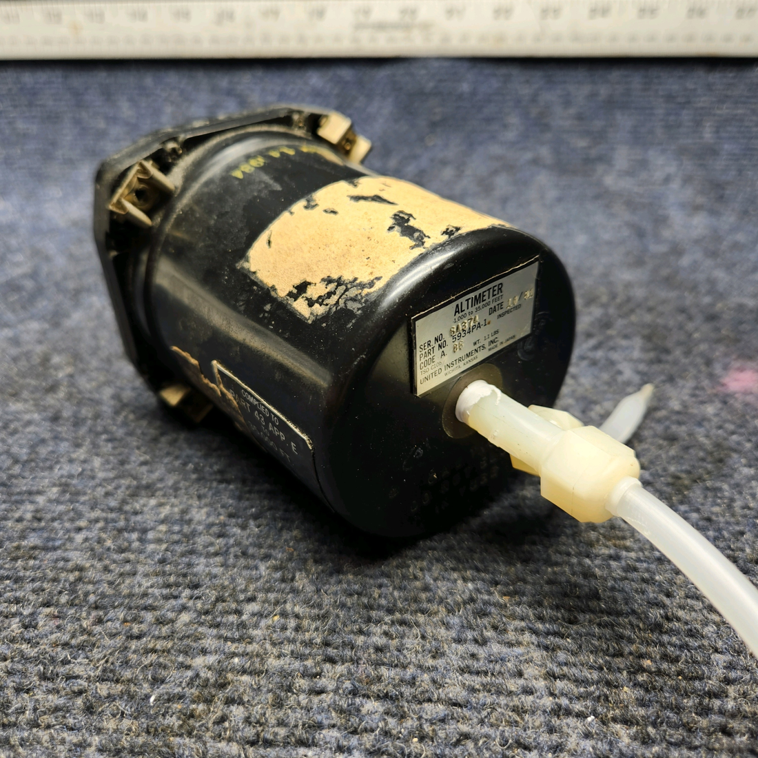 Used aircraft parts for sale, 5934PAD-1 United Instruments Beechcraft A23A Musketeer Custom III ALTIMETER