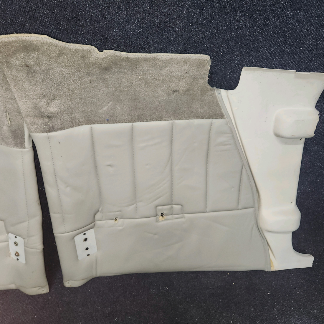 Used aircraft parts for sale, 0700702-15-434 Cessna 182G Full Leather Panels set with carpet