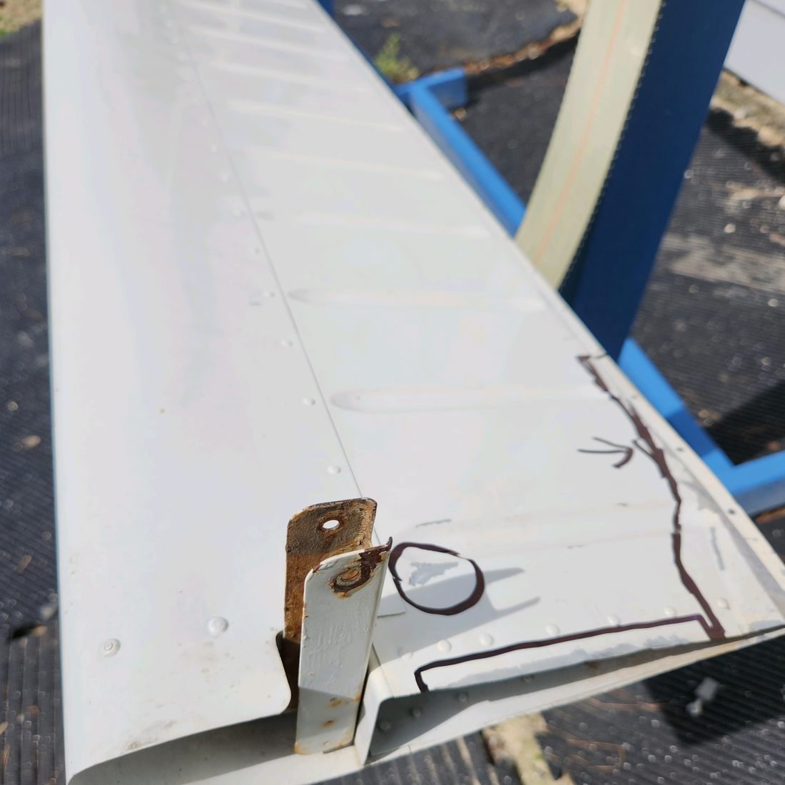 Used aircraft parts for sale, 65590-001 PIPER PA28-140 FLAP ASSEMBLY RH