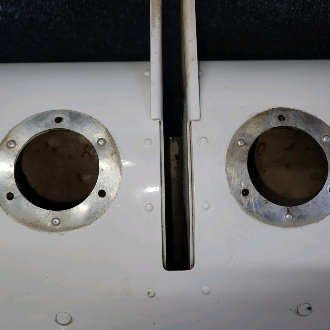 Used aircraft parts for sale, 0523901-16 Cessna 182G Flap Assembly RH