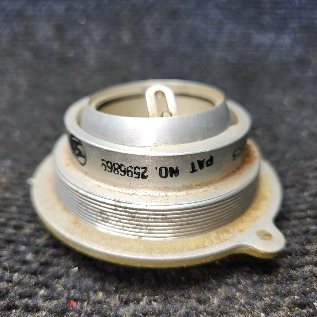 Used aircraft parts for sale, 2515 Wemac BEECHCRAFT F35 Valve Assy Air Outlet