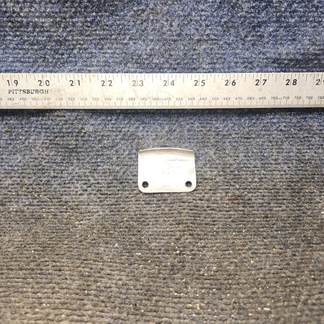 Used aircraft parts for sale, 0413025-2 cessna 150G Striker Plate Assembly