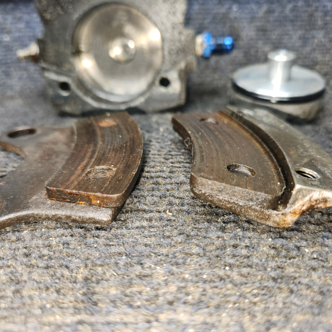 Used aircraft parts for sale, C163030-0103 Cleveland cessna 150G Brake Caliper Assembly
