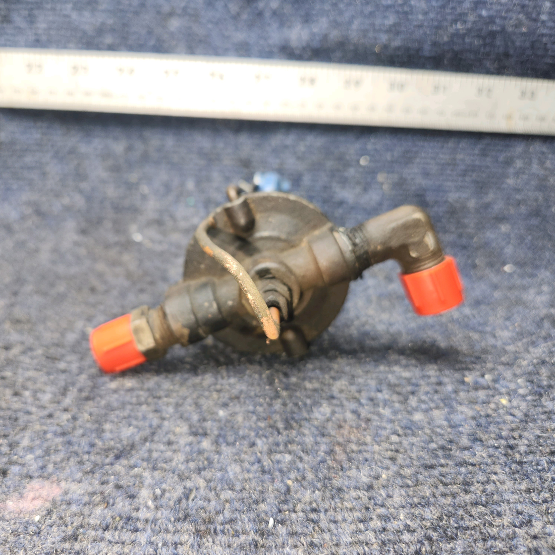 Used aircraft parts for sale, 63839-003 Piper PA28-140 Fuel Gascolator Assy. / Strainer