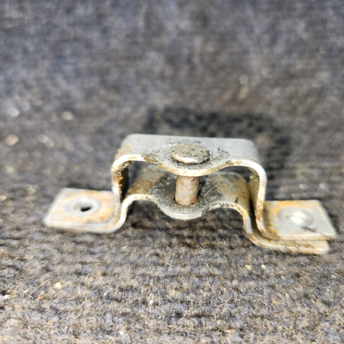 Used aircraft parts for sale, 0411550, 0411549 Cessna 172F Mount Bracket for Brake Master Cylinder