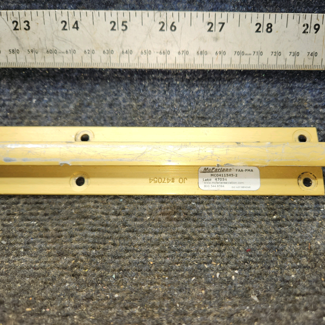 Used aircraft parts for sale, MC0411545-2 cessna 150G Inboard Seat Rail