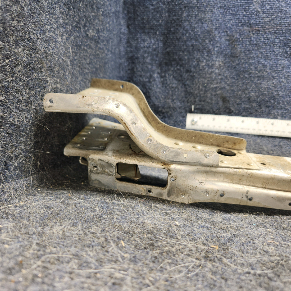 Used aircraft parts for sale, 0512124-36 Cessna 172E AFT Channel - RH