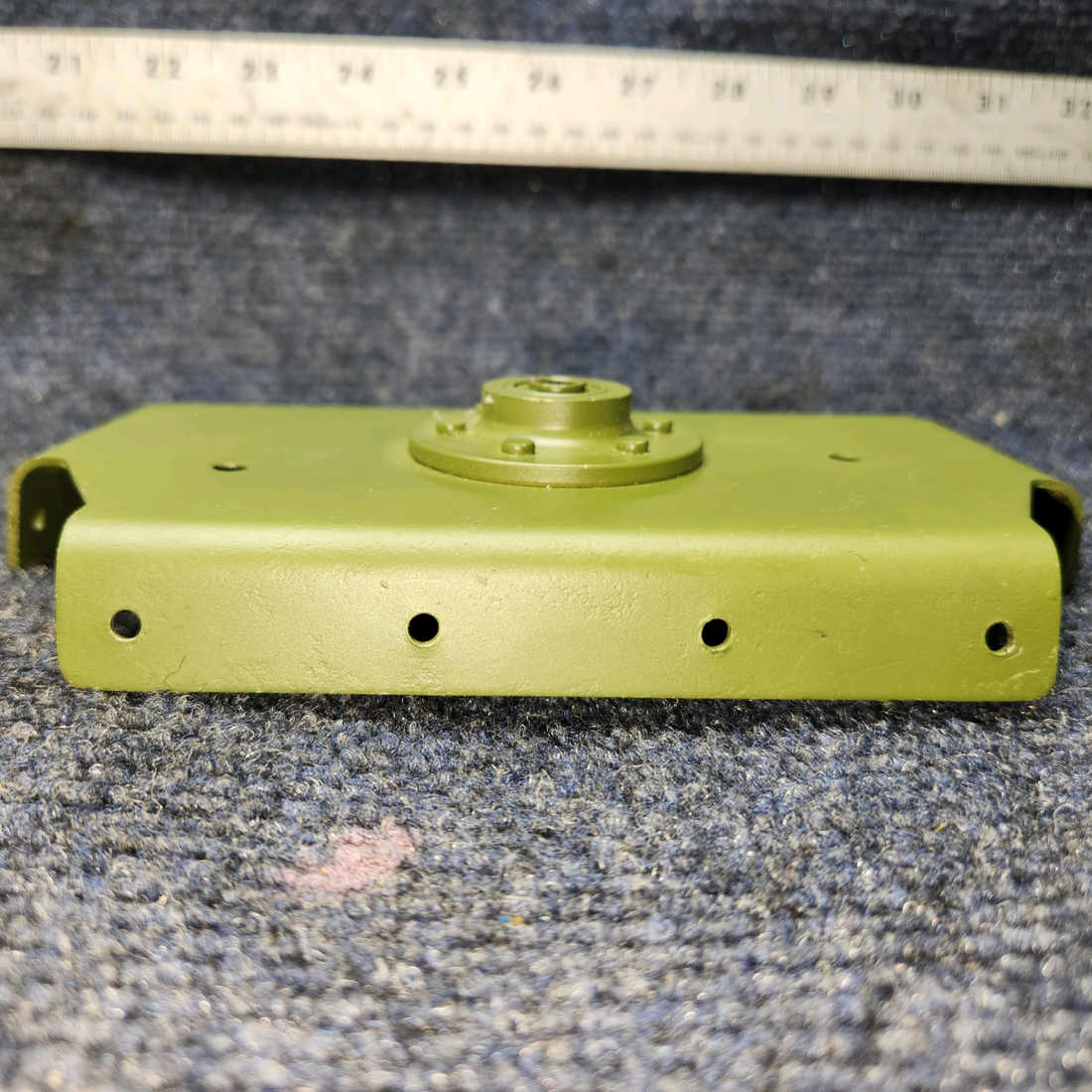 Used aircraft parts for sale, 2413005-1 Cessna 172RG Nose Gear Steering Bracket Assy