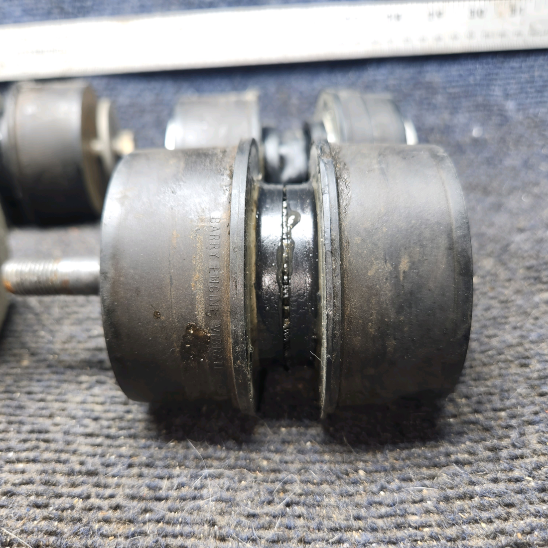 Used aircraft parts for sale, C299501-0101 cessna 172N Engine Shock Mount Kit – Set of 4