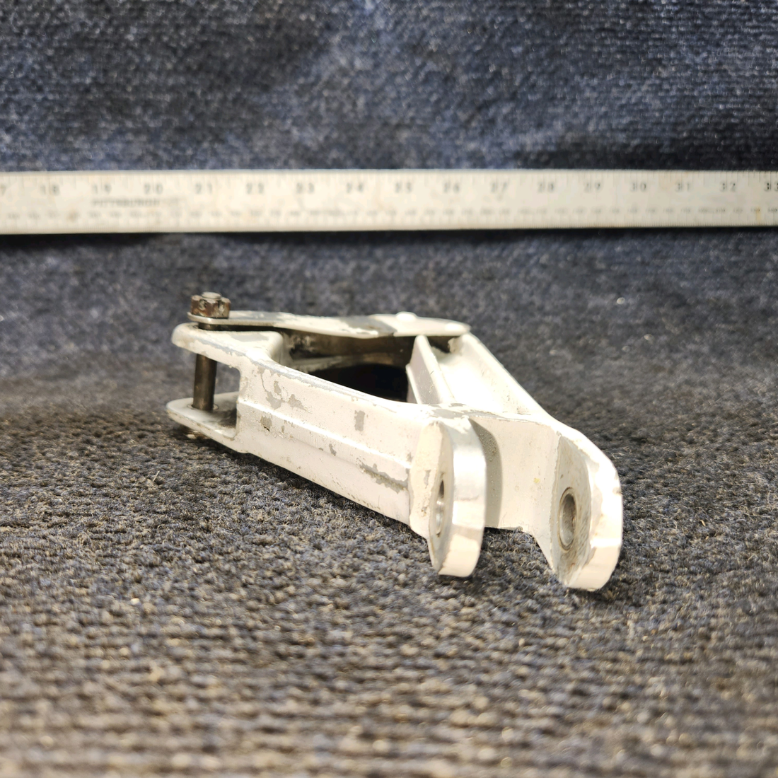 Used aircraft parts for sale, 67025-002 Piper PA32RT-300 Link Assembly Main Gear Truss - LH