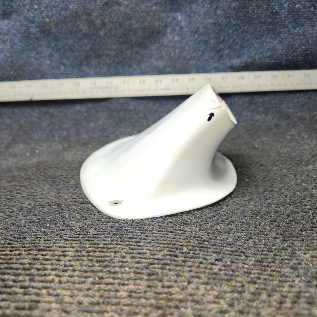 Used aircraft parts for sale, 0522150-1 Cessna 172F Lower Wing Strut Fairing - LH