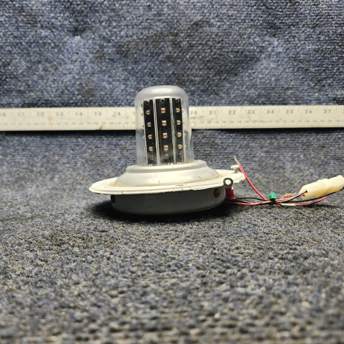 Used aircraft parts for sale, 01-0771080-05 WHELEN PIPER PA-24-250 LED Beacon Light (12V, 4A)
