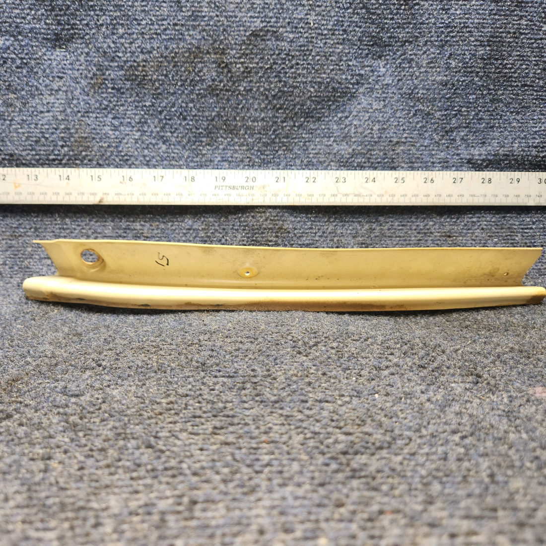 Used aircraft parts for sale, 63149-013 Piper PA28-140 Upper RH Windshield Bow Trim