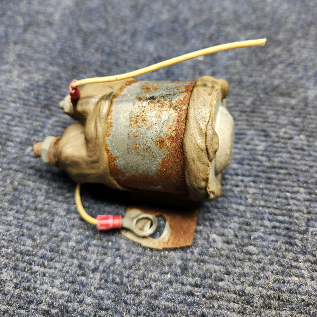 Used aircraft parts for sale, S2475-2 CESSNA C172RG BATTERY SOLENOID (VOLTS: 28)