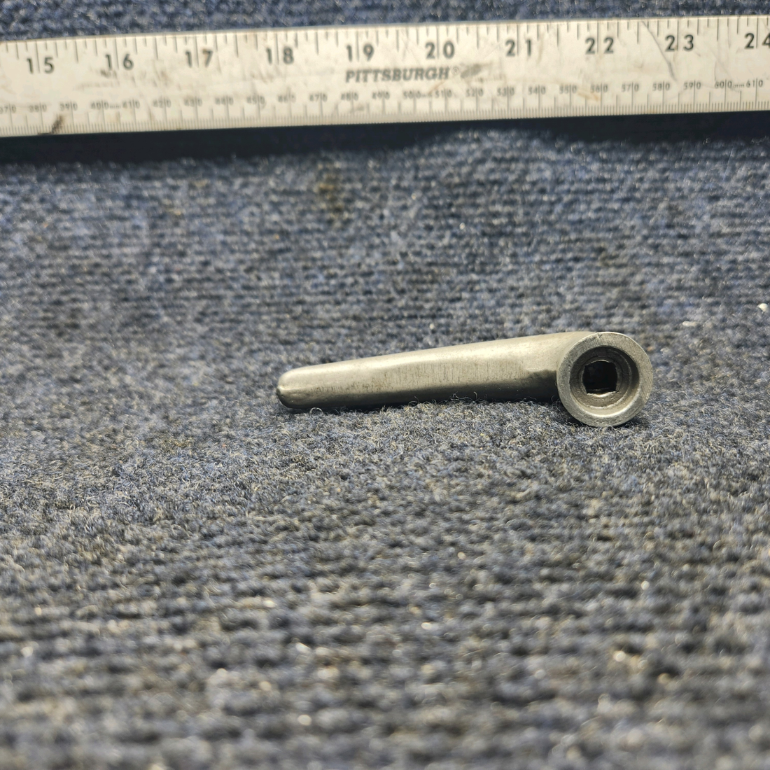 Used aircraft parts for sale, 1040BCH Beechcraft A23A Musketeer Custom III CABIN DOOR LATCH INTERIOR HANDLE