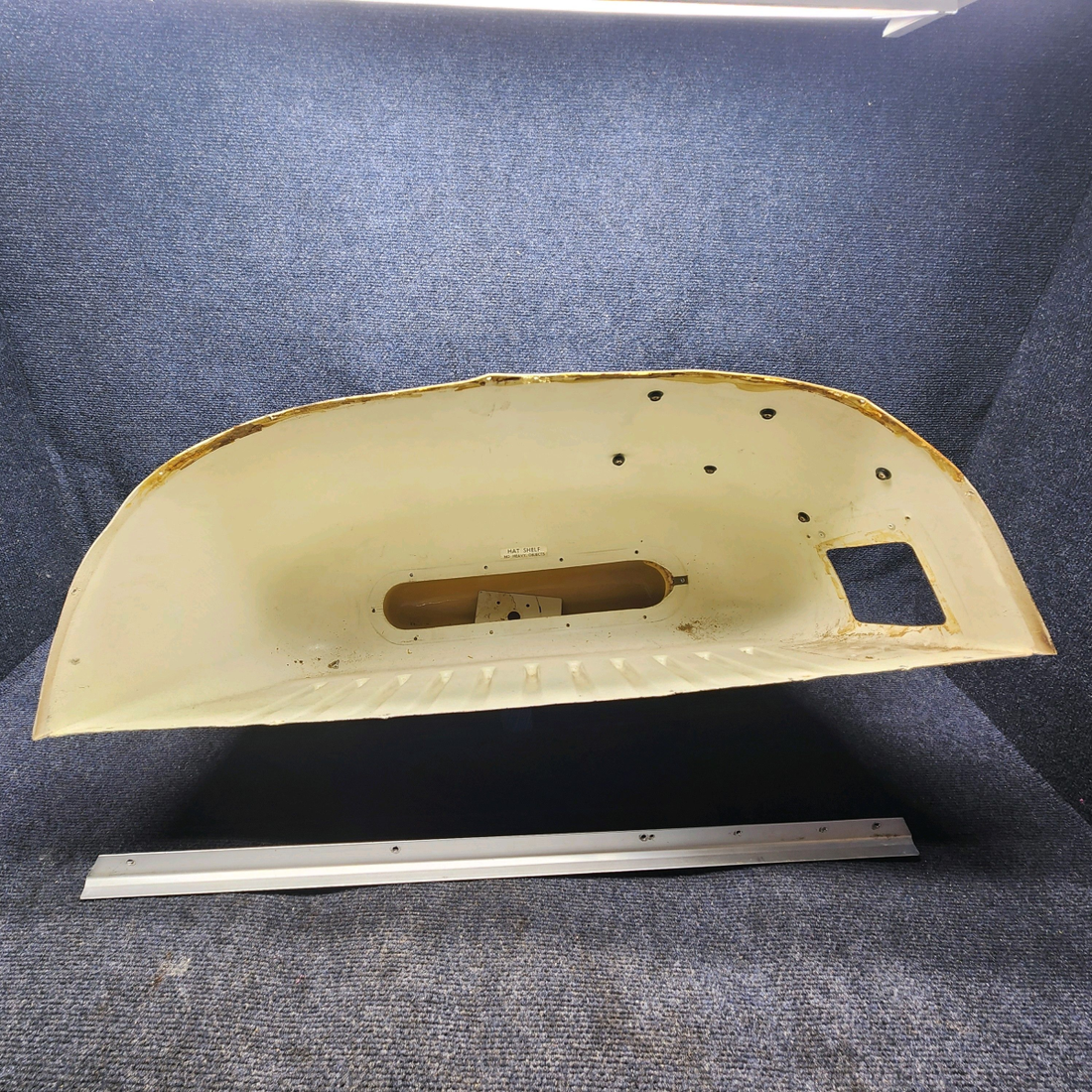 Used aircraft parts for sale, 35-554035-601 Beechcraft F33A HAT SHELF ASSEMBLY