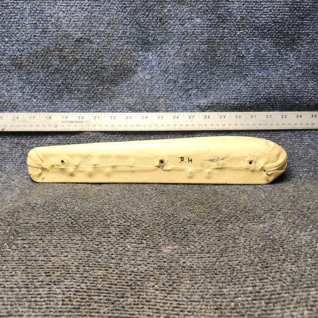 Used aircraft parts for sale, 0500104-53 Cessna 172 Arm Rest RH