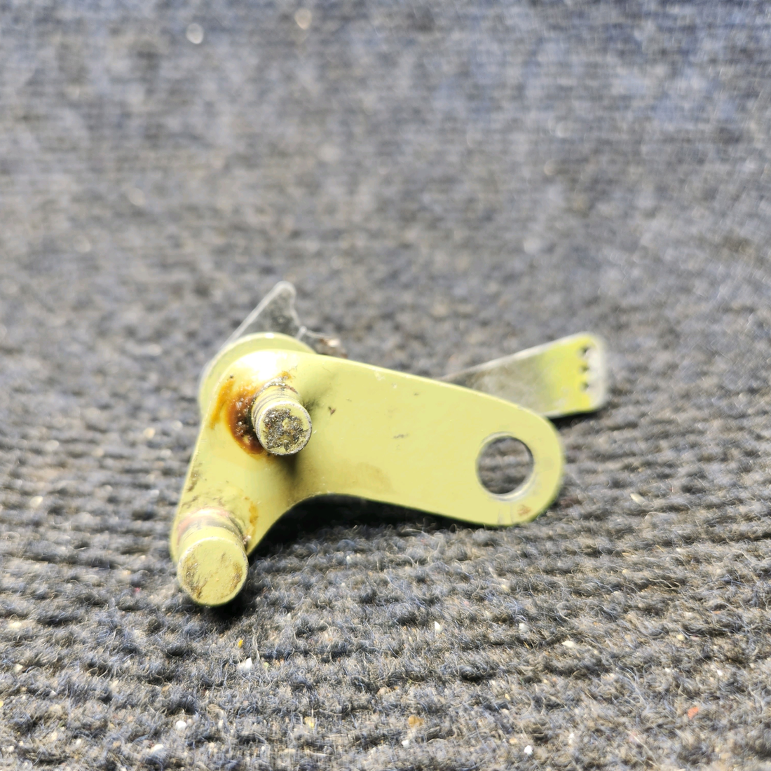 Used aircraft parts for sale, 35-400464 BEECHCRAFT F35 Shaft Assembly