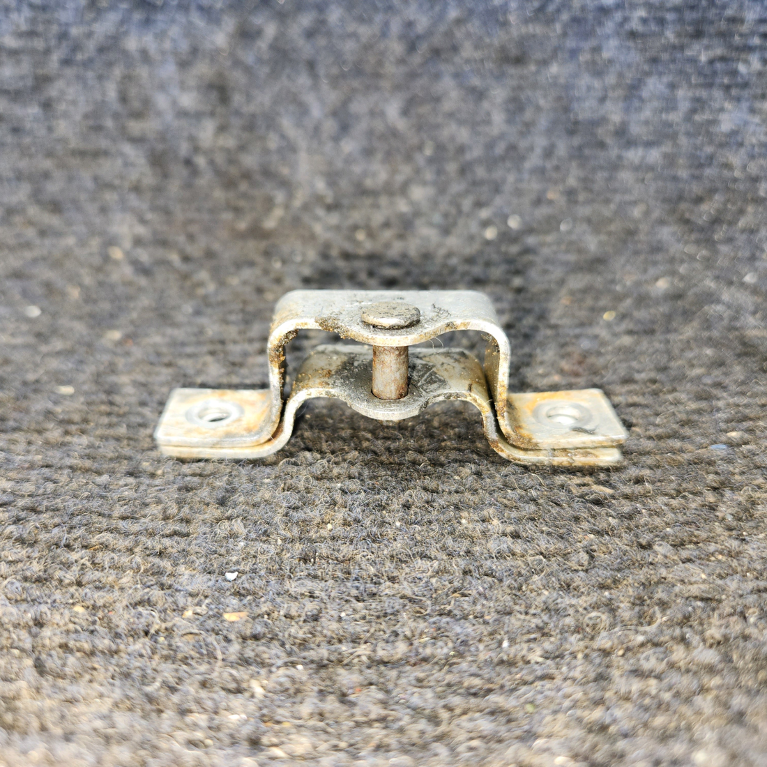 Used aircraft parts for sale, 0411550, 0411549 Cessna 172F Mount Bracket for Brake Master Cylinder