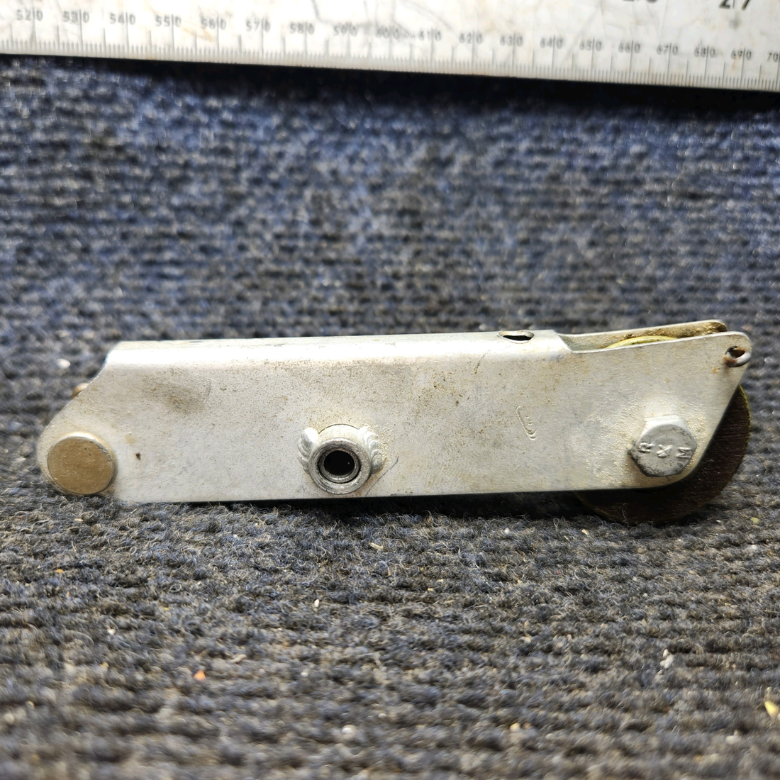 Used aircraft parts for sale, 0713070-9 Cessna 172F Parking Brake Bellcrank Assembly