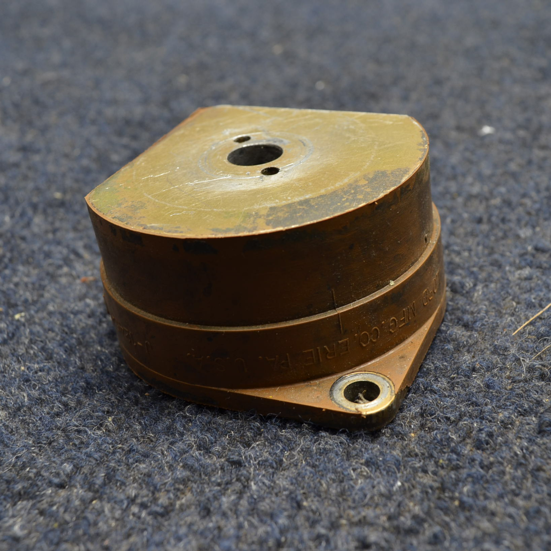 Used aircraft parts for sale, J-124540-1 Lord  [part_model] Cessna 210 LORD ENGINE SHOCK MOUNT PRICE PER EACH